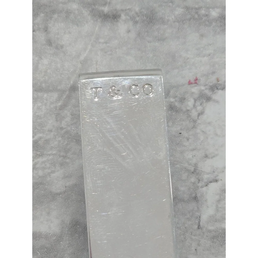Tiffany & Co. Money Clip Sterling Silver Gift with Pouch And Box No Engravings